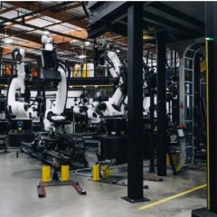 America Makes member Divergent Technologies 3D printing room