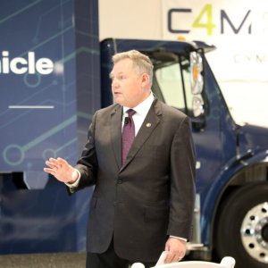 CYMANII - Mike Molnar