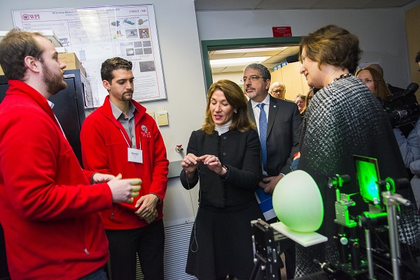 Massachusetts Lt. Gov. Karyn Polito, tours a WPI lab with Quinsigamond Community College